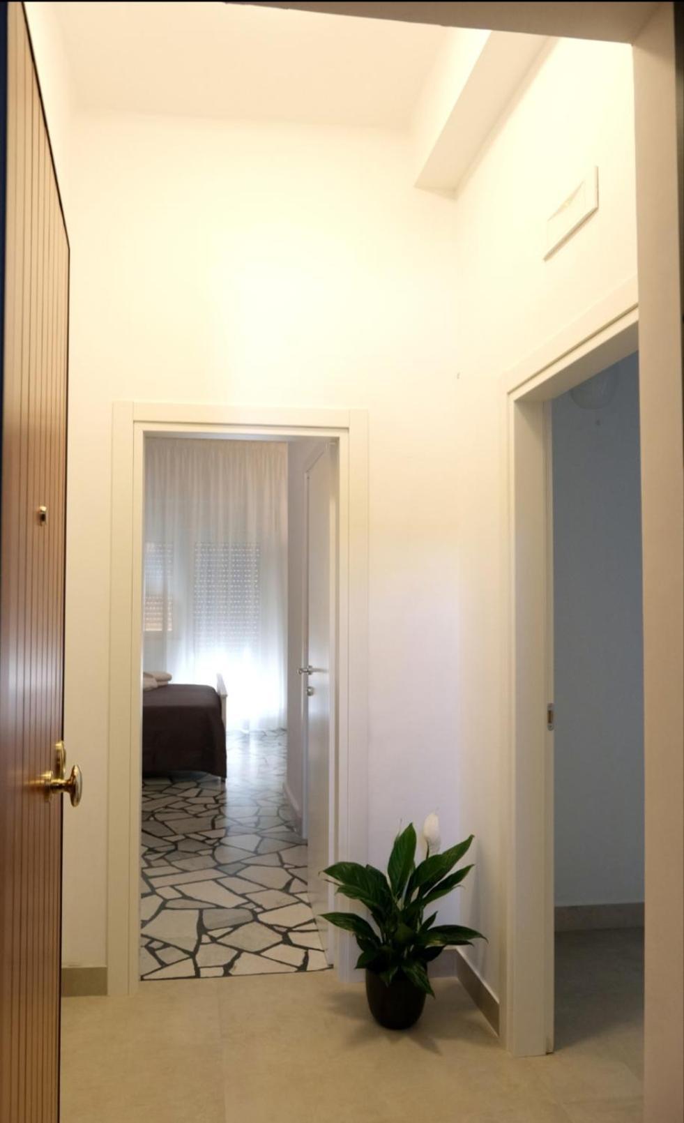 Sole & Luna Guest House Bari Eksteriør billede